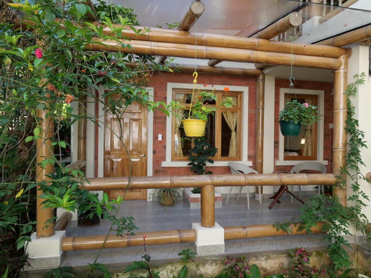 Bed and Breakfast Casa Del Rio En Mindo Exteriér fotografie