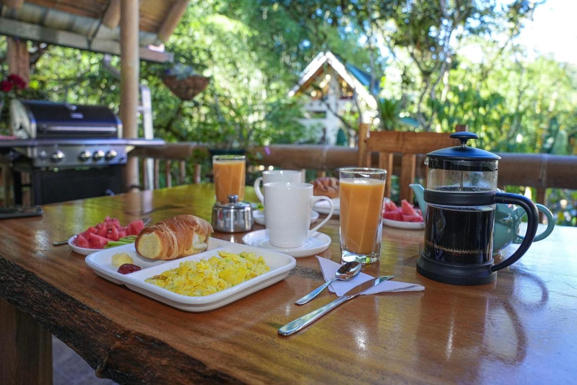 Bed and Breakfast Casa Del Rio En Mindo Exteriér fotografie