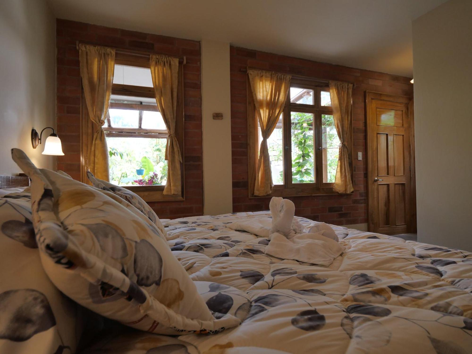 Bed and Breakfast Casa Del Rio En Mindo Exteriér fotografie